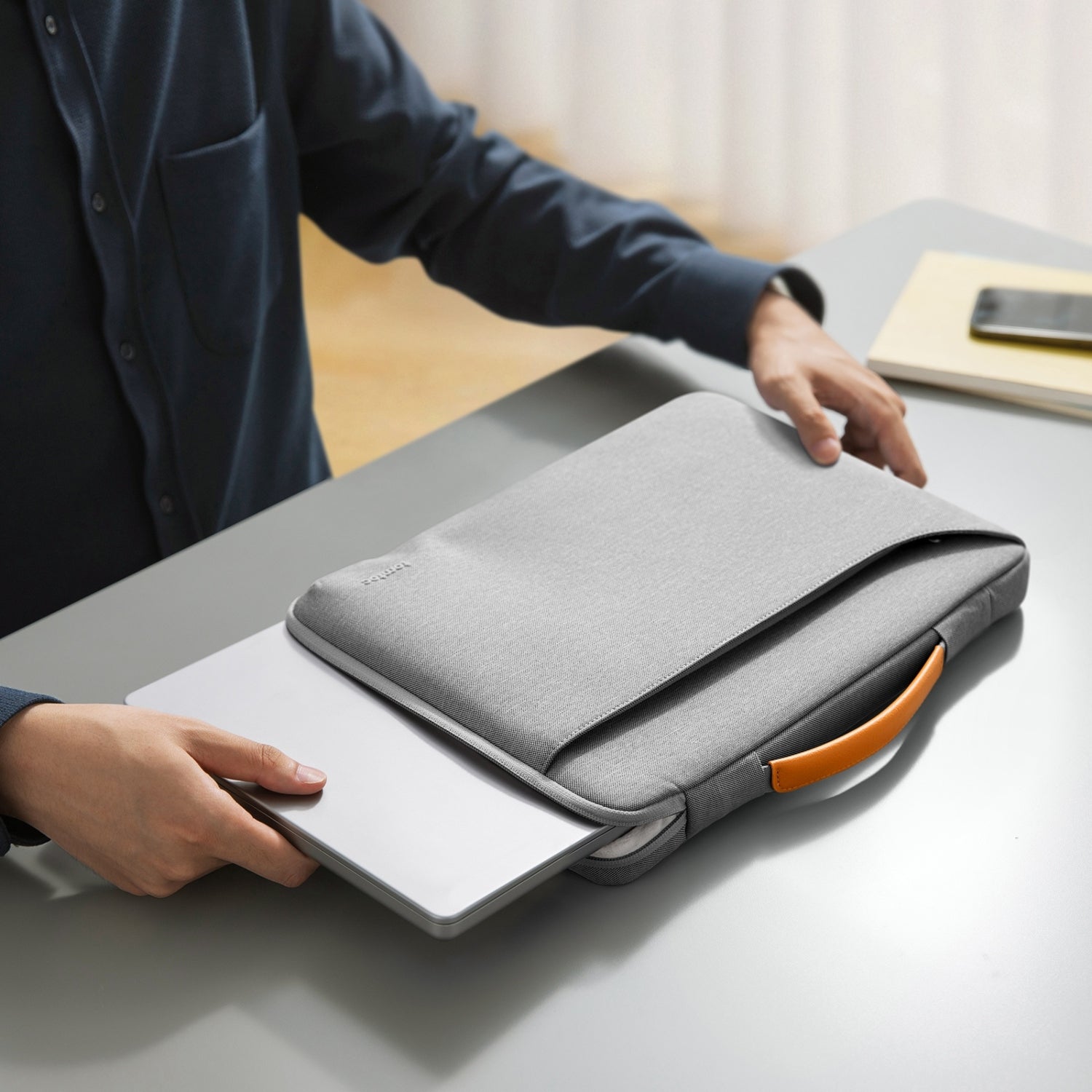 #color_gris