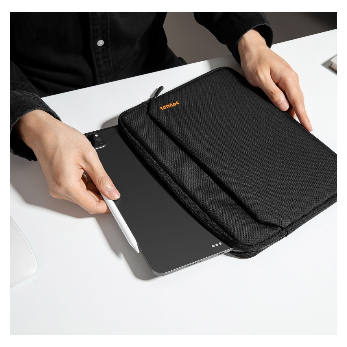Funda Light-B18 para iPad Pro / Air 11"