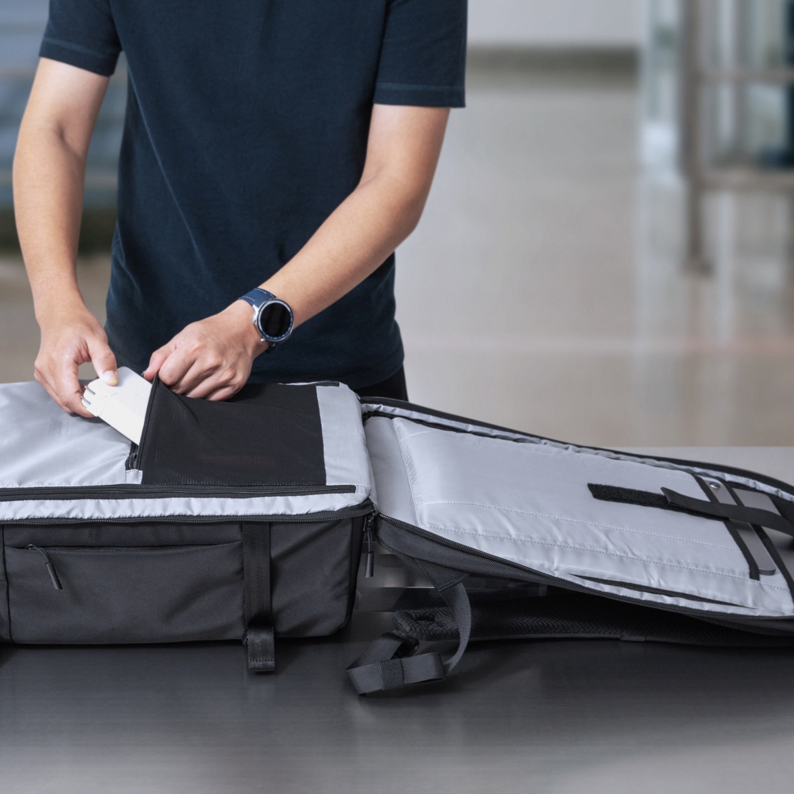 Mochila de Viaje Navigator-T67 38L para Notebook 17,3"