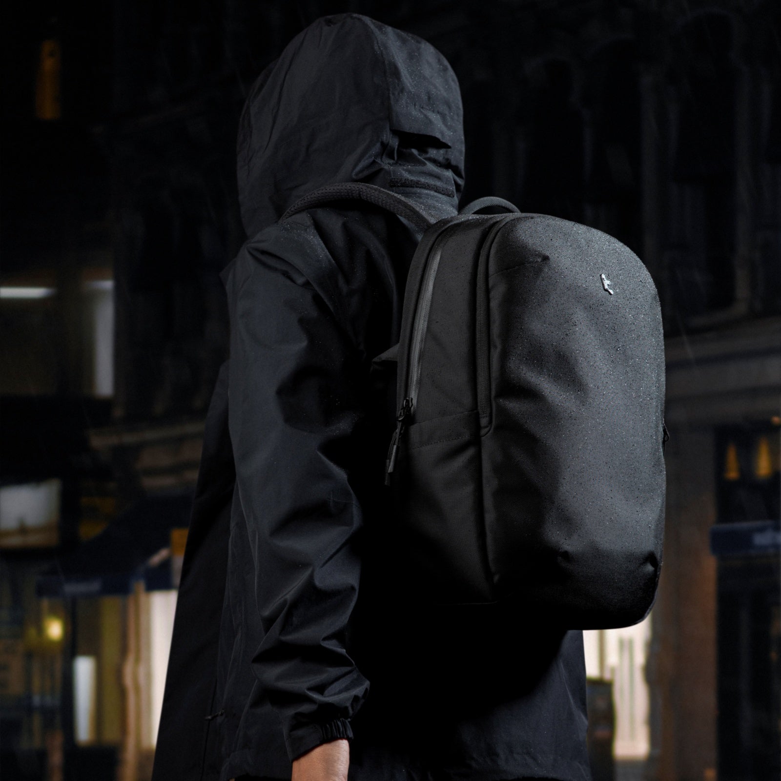 Mochila UrbanEX-T65 S 20L para Notebook 15.6"