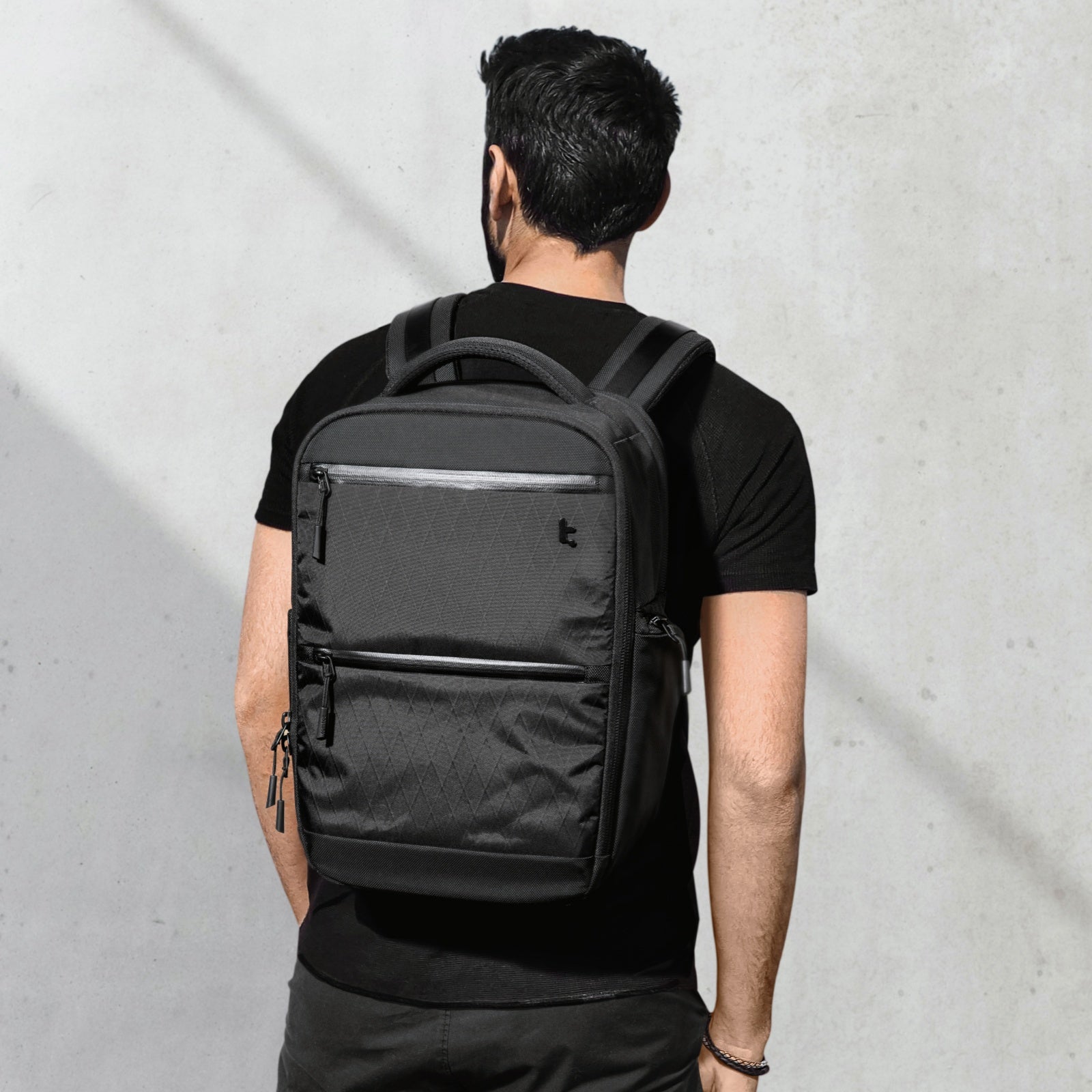 Mochila TechPack-T73 X-Pac para Notebook hasta 16" y iPad Pro 12,9"