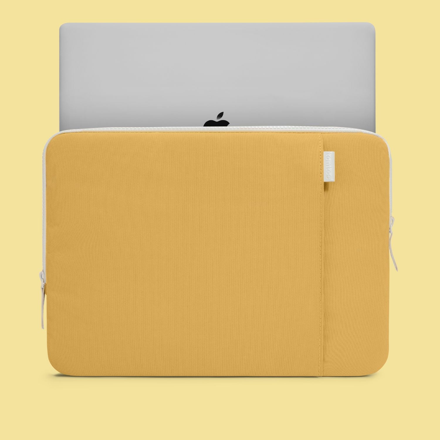 Funda Lady-A23 para MacBook 13'' con Organizador de Accesorios