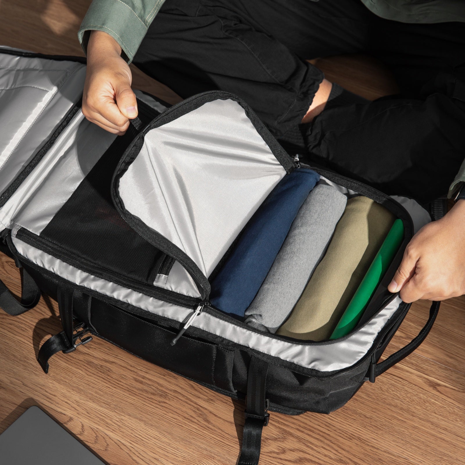 Mochila de Viaje Navigator-T67 38L para Notebook 17,3"
