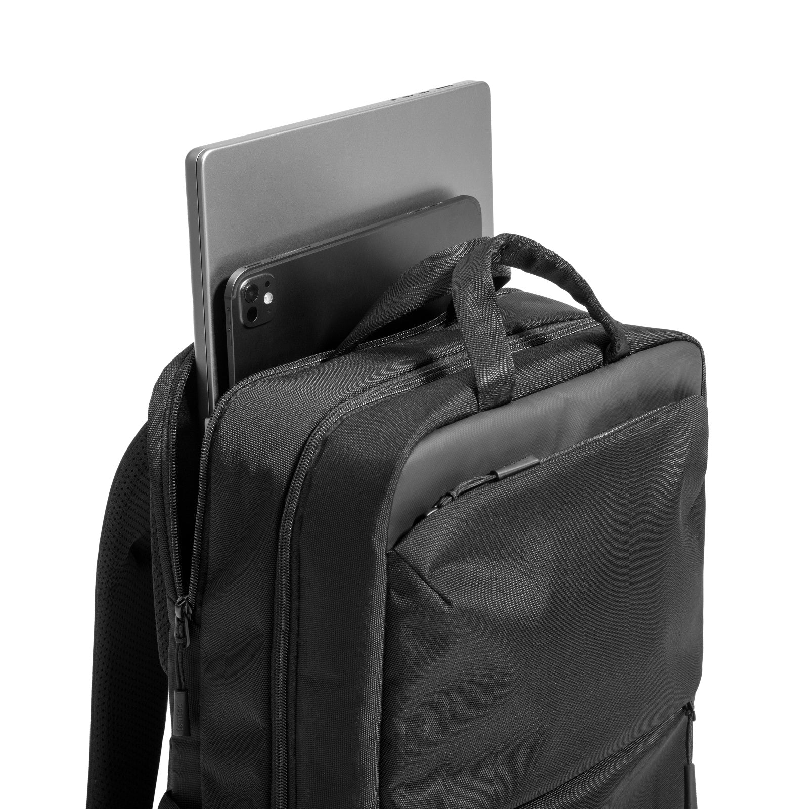 Mochila Premium Navigator-T71 M 24L para Notebook de 16''