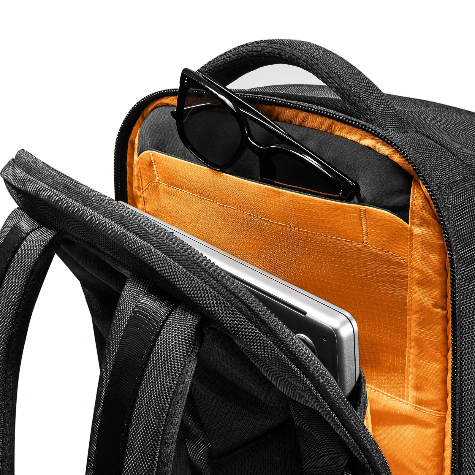 Mochila TechPack-T73 X-Pac para Notebook hasta 16" y iPad Pro 12,9"