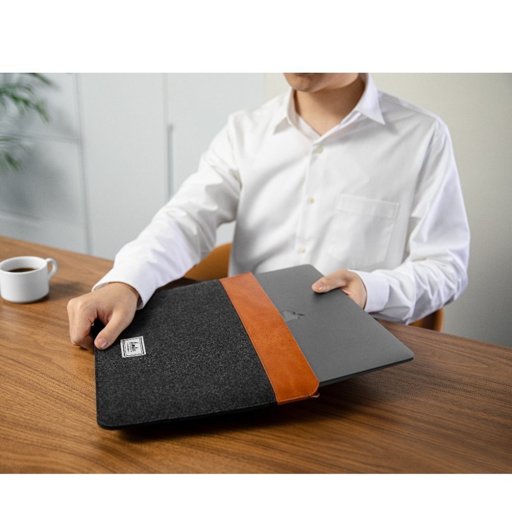 Funda Ultrafina Premium-H16 para MacBook Pro 16''